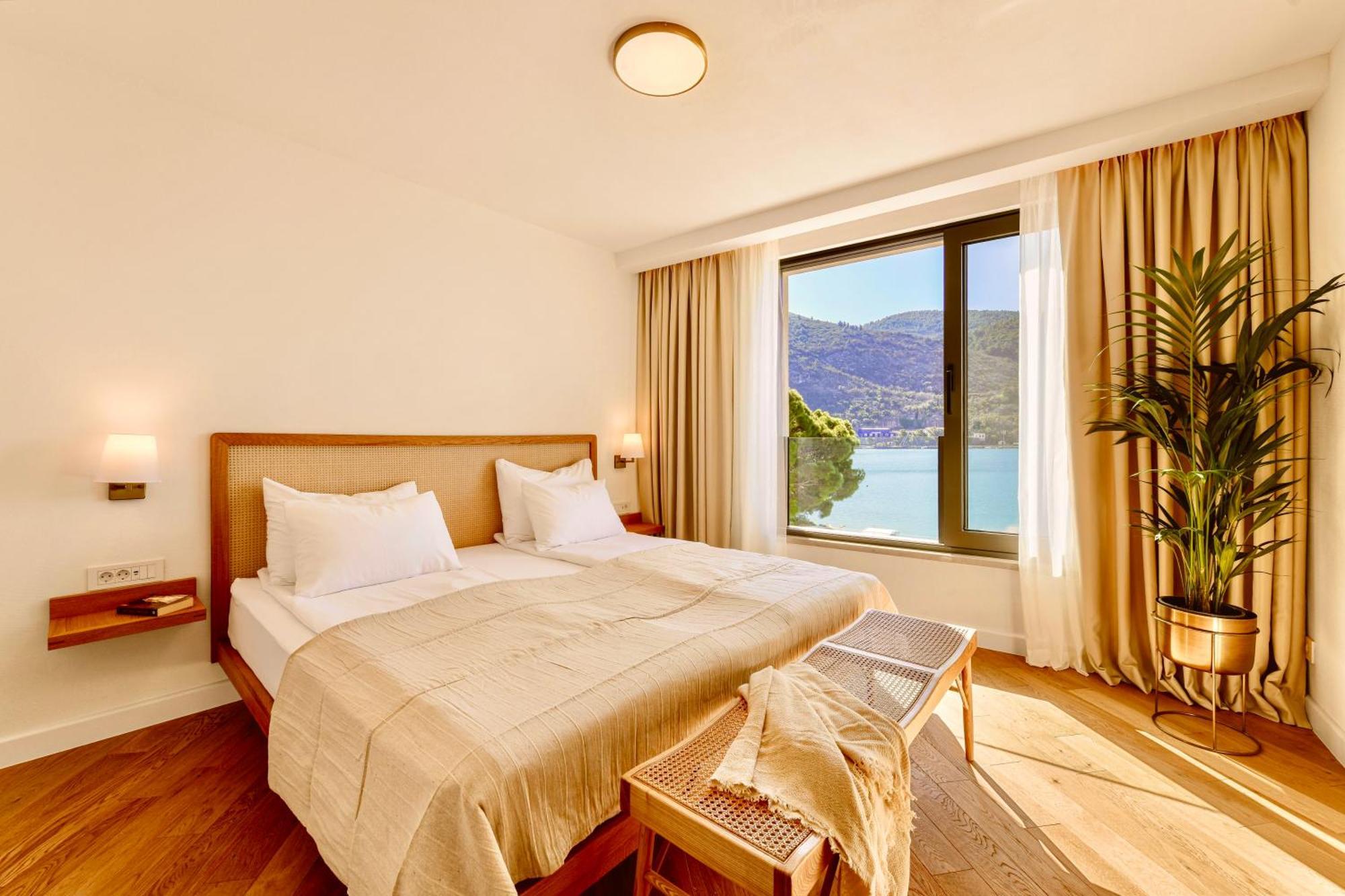& - Of 5 Star Villa Dubrovnik